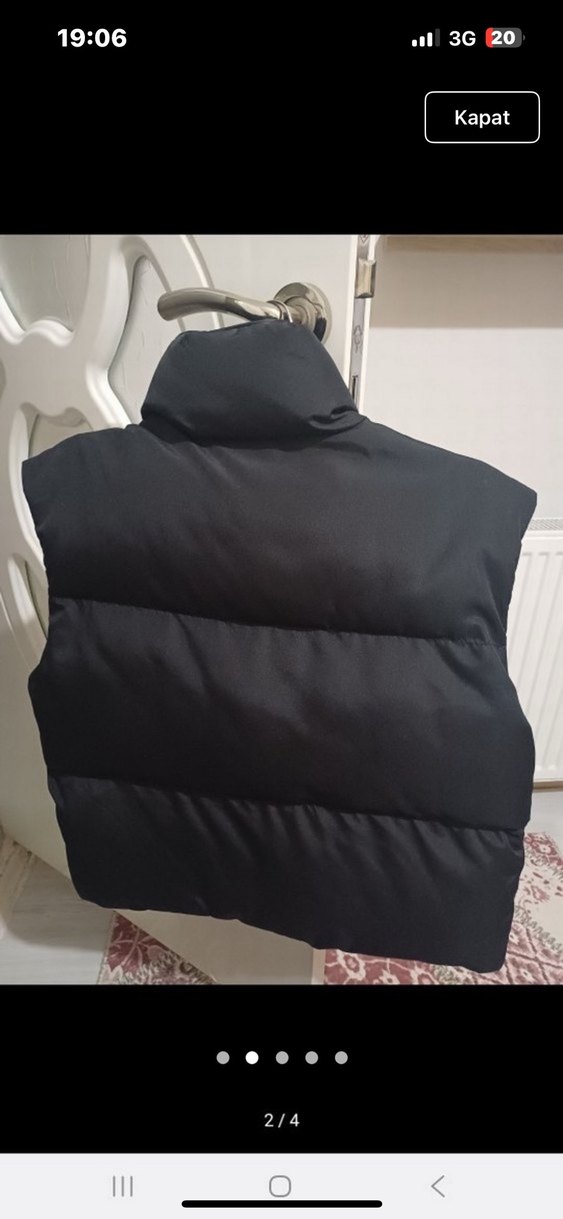 Siyah Yüksek Yakalı Kemerli Kadın Yelek - Görsel 2