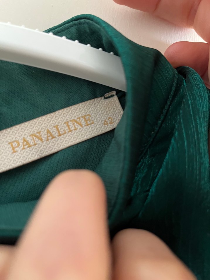 Uzun Drapeli V Yaka Parlak Yeşil Abiye - Görsel 3