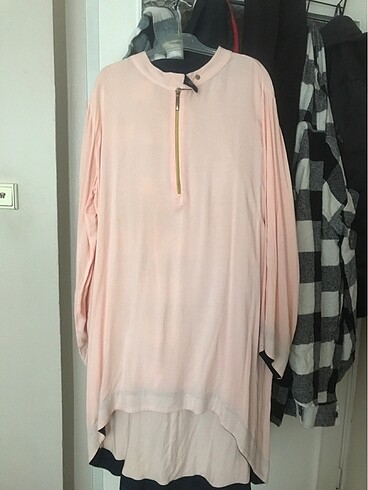 Pembe Tunik