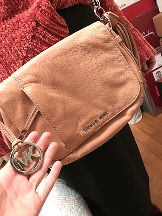 32 Beden Micheal Kors Çanta