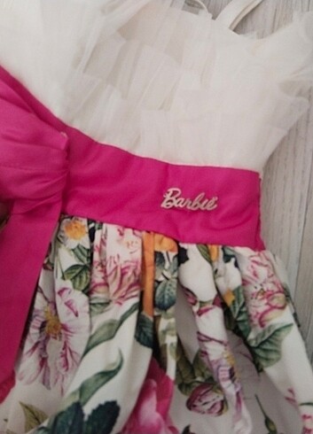 5 Yaş Beden Kız çocuk Barbie Marka Özel Gün Elbisesi ? 4-6 Yaş 