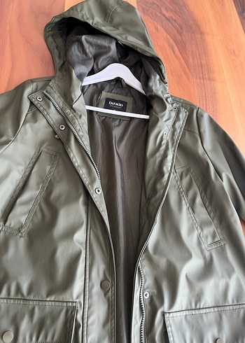 Kadın Haki Midi Yağmurluk Kapüşonlu - Görsel 5