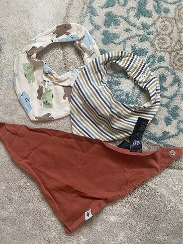 1,5 Yaş Beden gri Renk Bebek giyim (80-86) H&M 3x body, 3x önlük