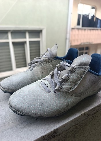 Gri Cırtcırtlı Erkek Çocuk Spor Ayakkabı çivili krampon - Görsel 3