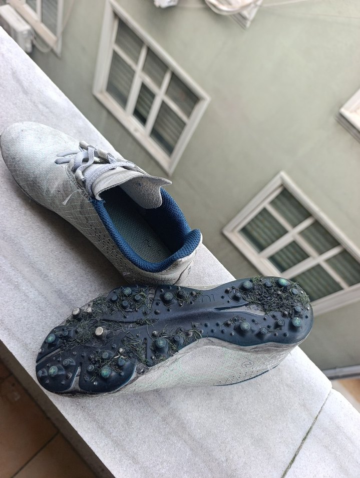 Gri Cırtcırtlı Erkek Çocuk Spor Ayakkabı çivili krampon - Görsel 2