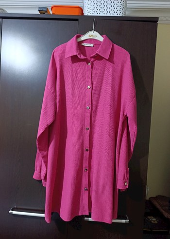 Düğmeli Uzun Kollu Pembe Kadın Gömlek - Görsel 5