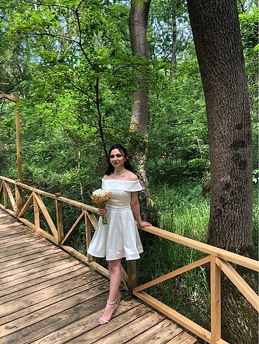 Nikah elbisesi