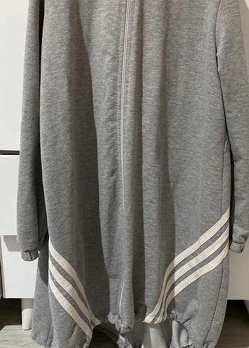 l Beden Gri Yüksek Yakalı Fermuarlı Sweatshirt