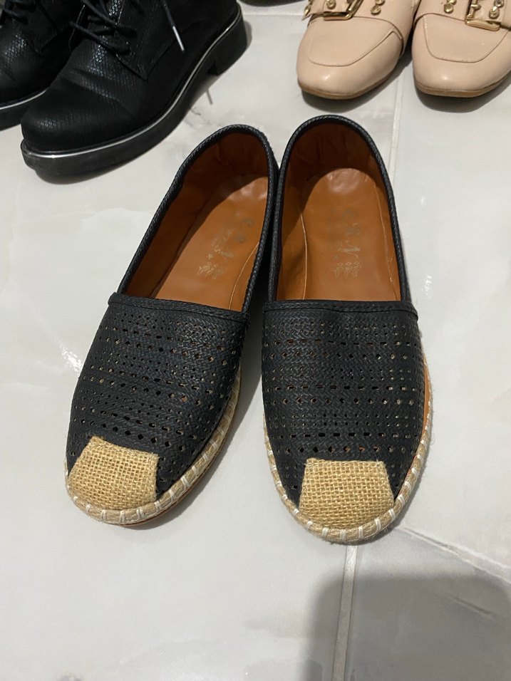 Siyah deri ucu hasır espadril, yumuşacıktır rahattır - Görsel 2