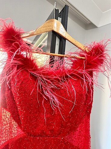 Kırmızı abiye elbise 42 - Görsel 6