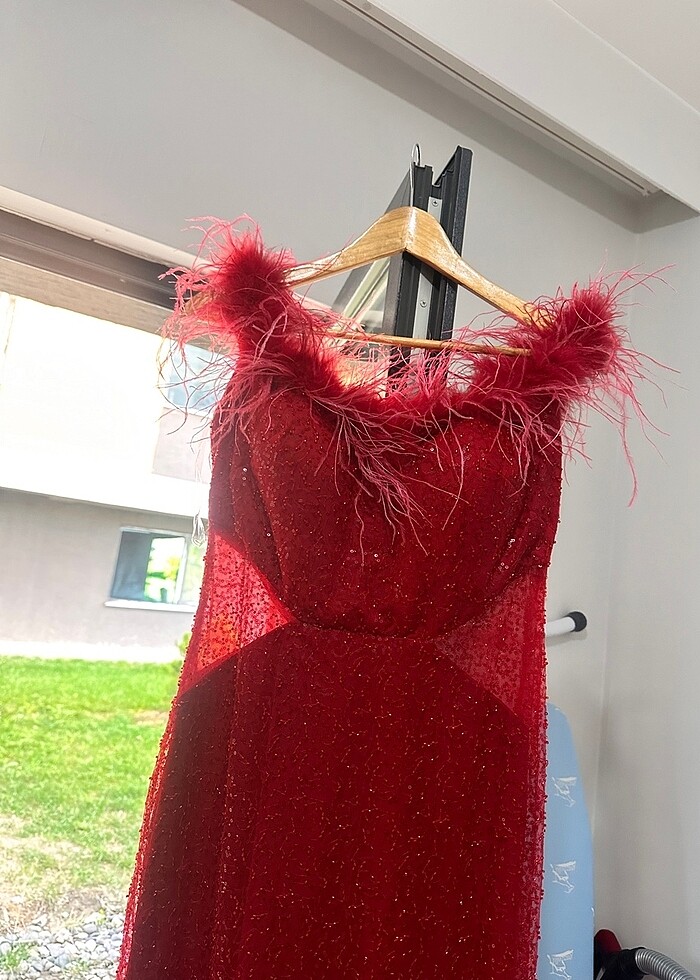 Kırmızı abiye elbise 42 - Görsel 5