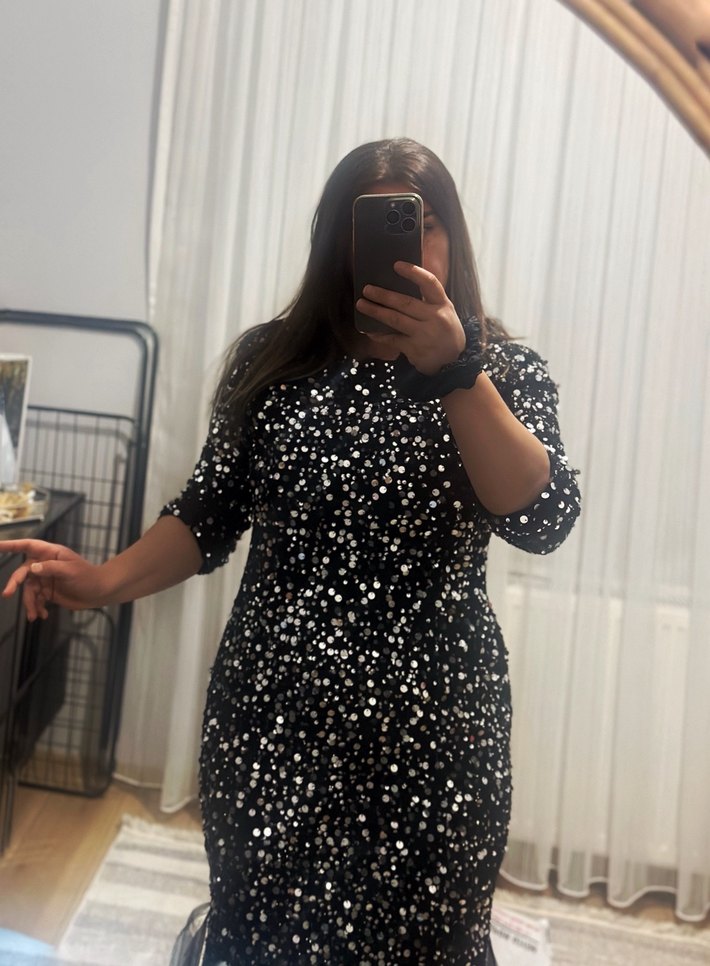 Siyah Parlak Uzun Kollu Balık Abiye Elbise - Görsel 3