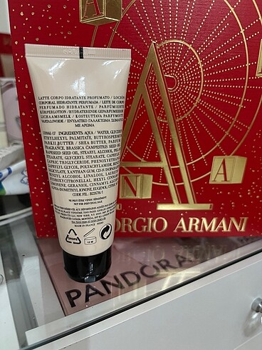 Giorgio Armani Gıorgıo Armani vücut losyonu