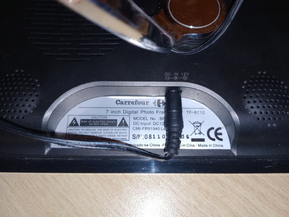 Dijital Resim Çerçevesi CD Kart 7 inç Uzaktan kumandalı - Görsel 4