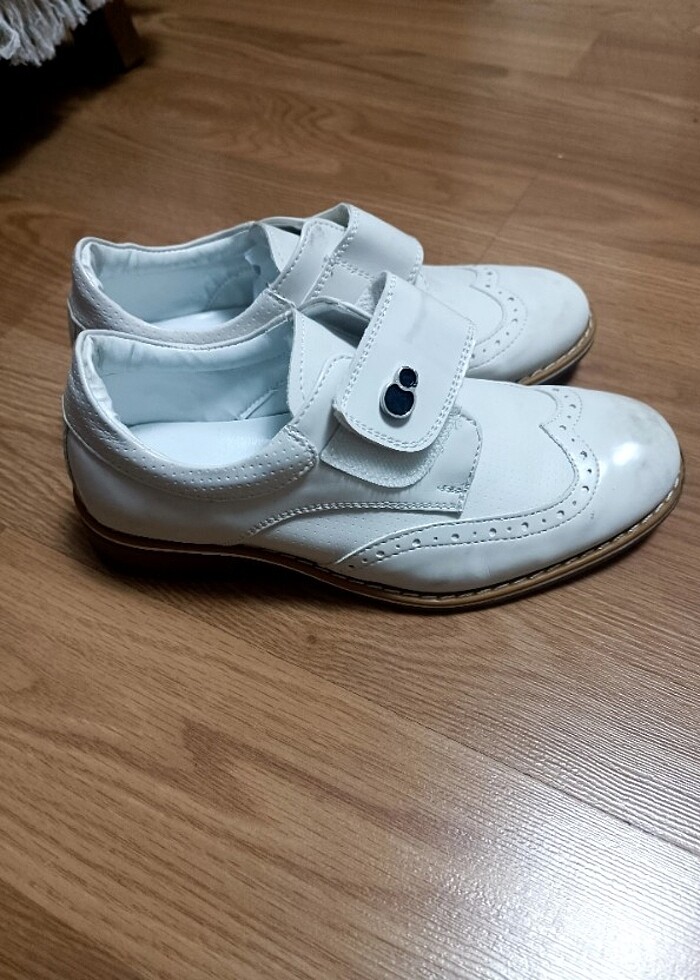 Az kullanılmış özel gün ayakkabısı - Görsel 2