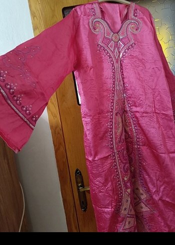 Uzun Pembe Nakışlı Bohem Kadın Elbisesi - Görsel 3