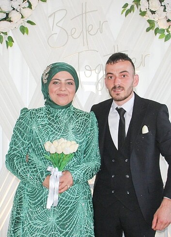 Nişan elbisesi 