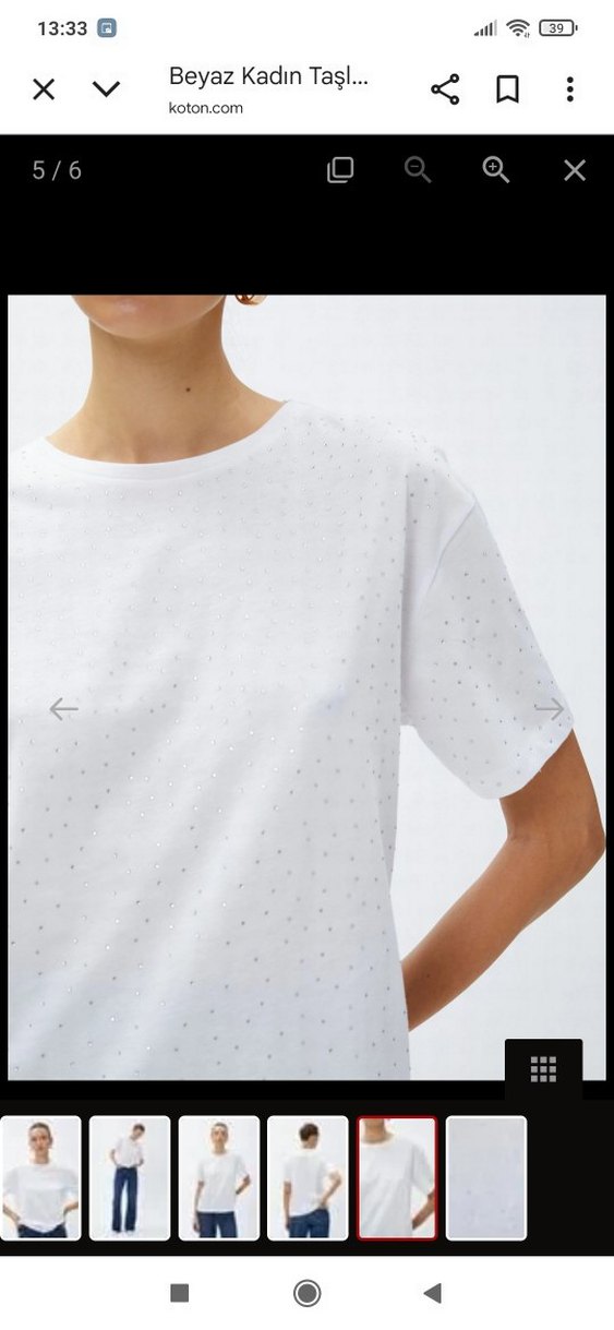 Gri Baskılı Beyaz Kadın Tişört - Görsel 2