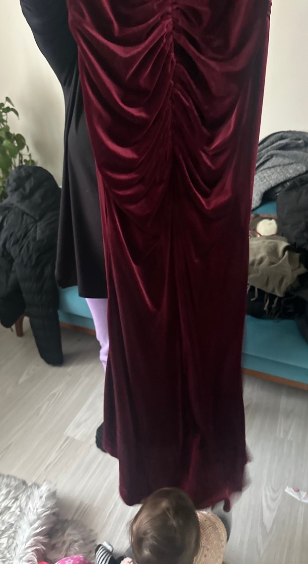 Bordo Drapeli Askılı kadife Kadın Abiye Elbise - Görsel 4