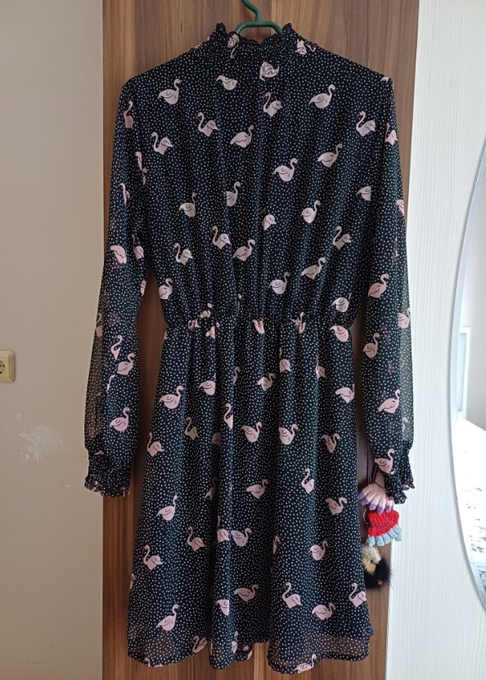 Flamingo Puantiyeli Elbise - Görsel 2