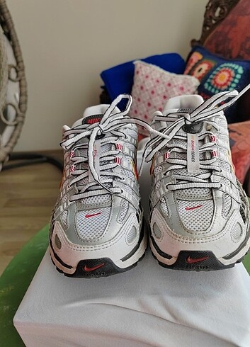 Nike spor ayakkabı