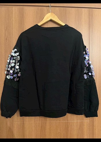 36 Beden siyah Renk LCW SİYAH PAYETLİ SWEATSHIRT