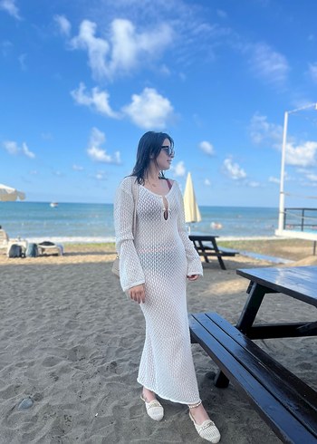 Beyaz plaj Elbisesi - Görsel 2