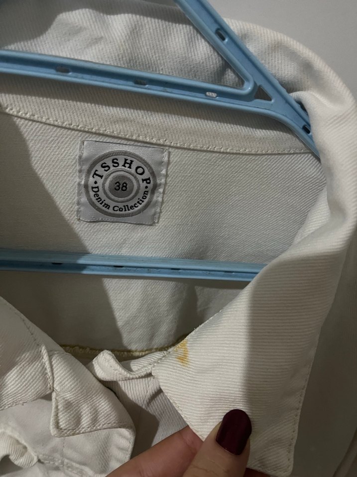 Düğmeli Beyaz Kadın Denim Ceket - Görsel 3