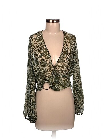 Zara Bluz %70 İndirimli.