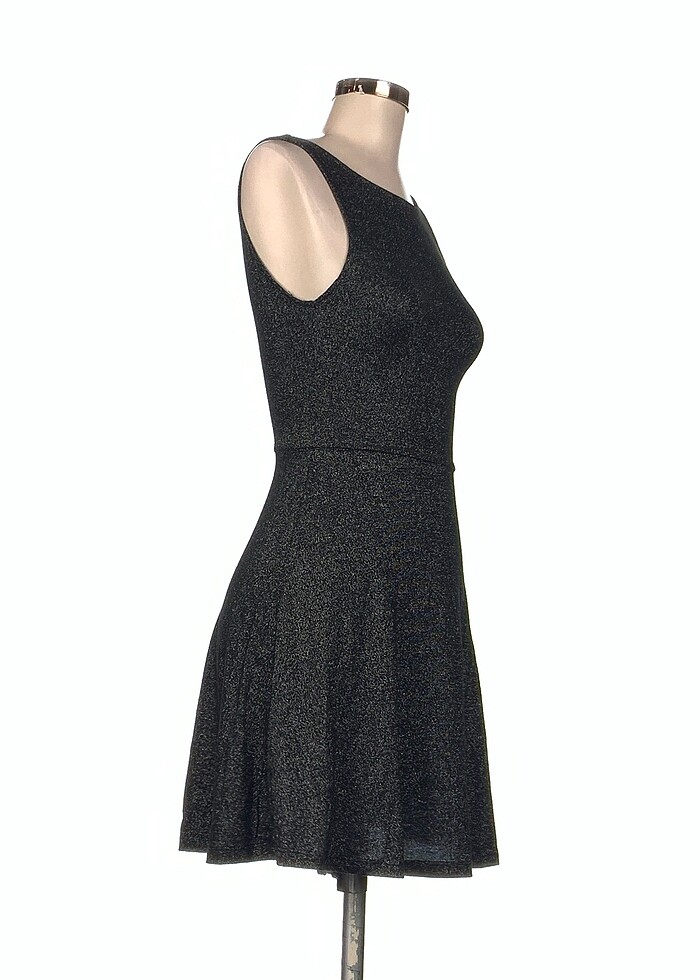 H&M Kısa Elbise %70 İndirimli. - Görsel 2