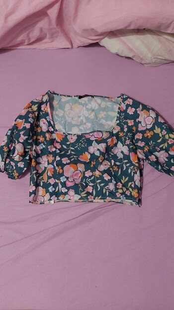 Çiçekli crop top