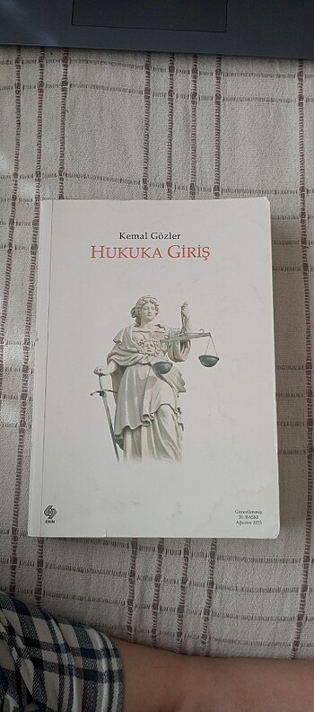 HUKUKA GİRİŞ KEMAL GÖZLER