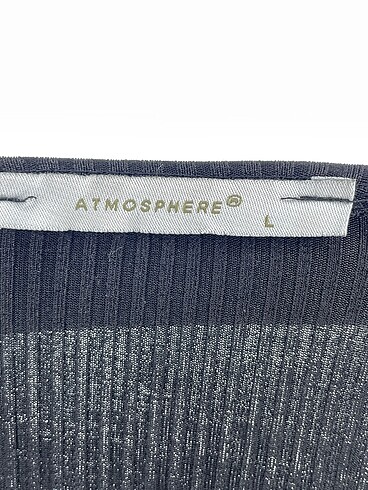 l Beden siyah Renk Atmosphere T-shirt %70 İndirimli.