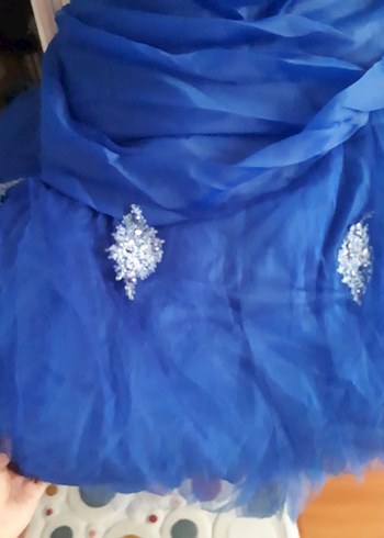 Mavi İşlemeli Drapeli Straplez Uzun Abiye - Görsel 4