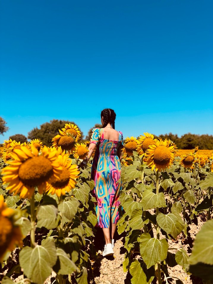 Renkli kare Yaka Uzun Elbise - Görsel 4