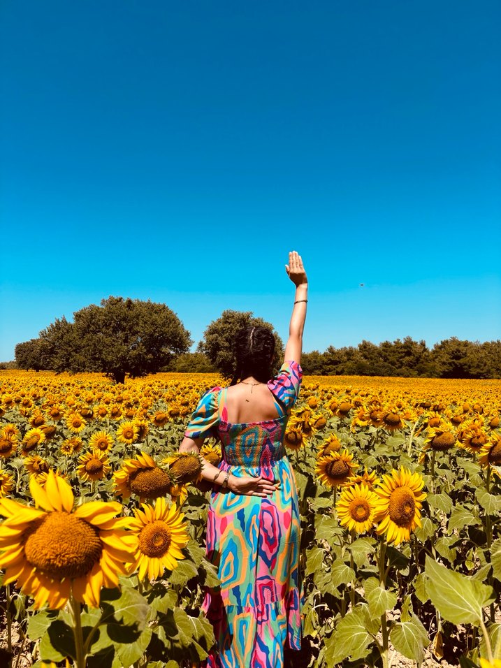 Renkli kare Yaka Uzun Elbise - Görsel 3