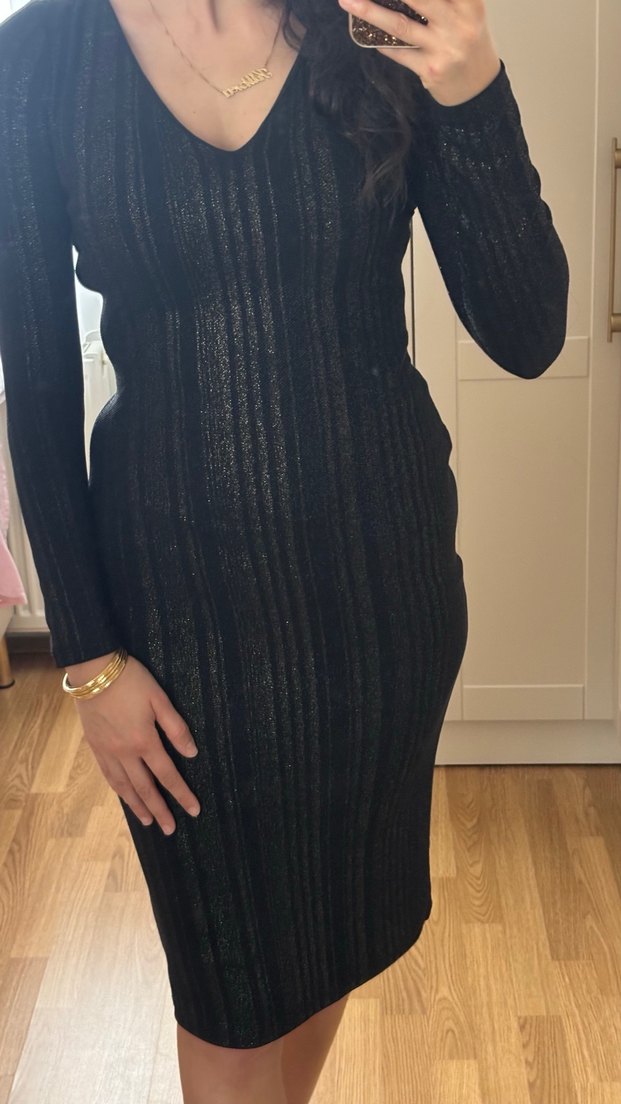 Siyah Uzun Kollu Triko Elbise - Görsel 3