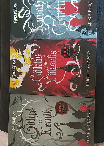 Leigh Bardugo Üçlü Roman Seti