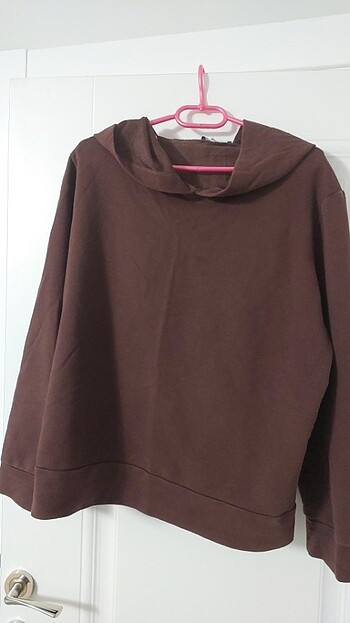 Şapkalı sweat