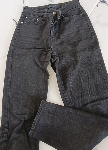 Mavi siyah jean