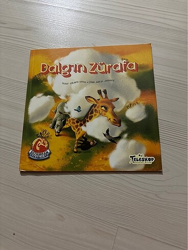 Dalgın zürafa kitap