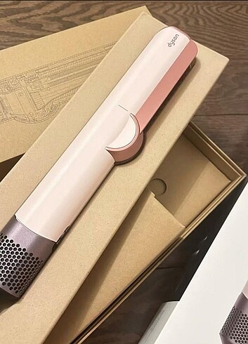 DYSON SAÇ DÜZLEŞTİRİCİ