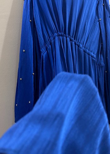 Mavi Piliseli Uzun Kollu Uzun Elbise - Görsel 5