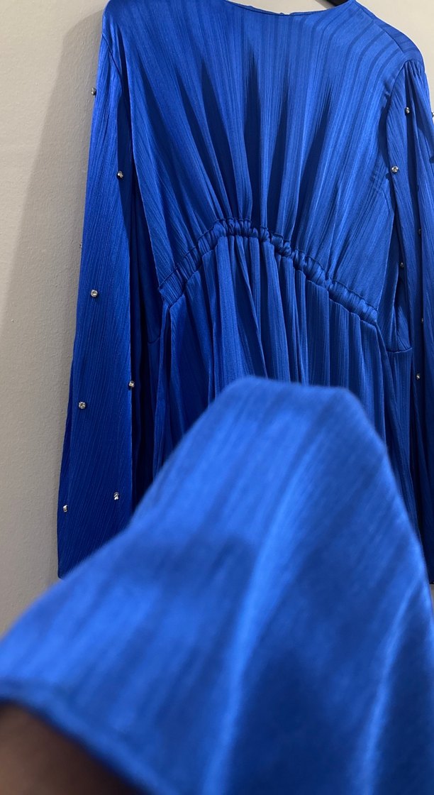 Mavi Piliseli Uzun Kollu Uzun Elbise - Görsel 5