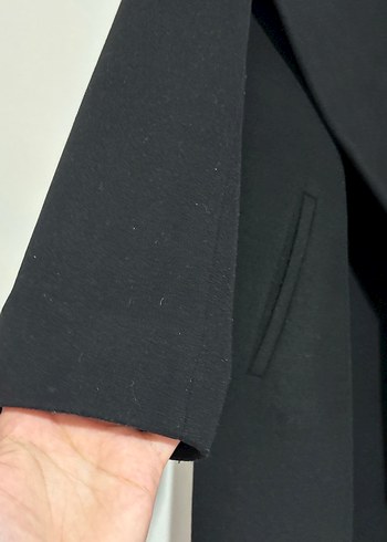 Siyah Uzun Kadın Kaban - Görsel 3