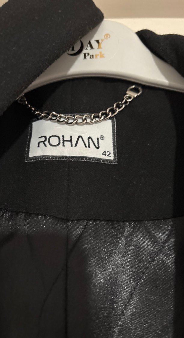 Siyah Uzun Kadın Kaban - Görsel 2