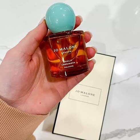 Jo malone sunlit cherimoya