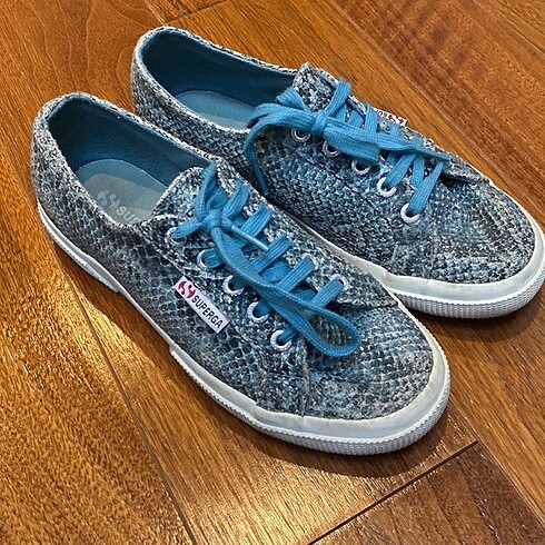 Superga