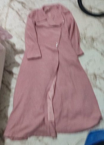 Pembe Uzun Kollu Kadın Kaban