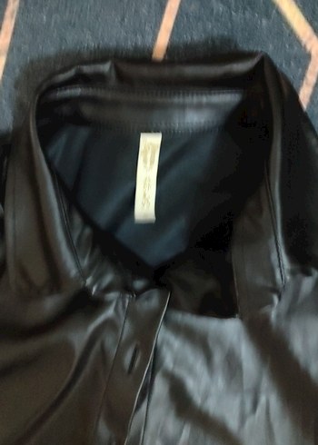 Düğmeli Siyah Deri Kadın - Görsel 5